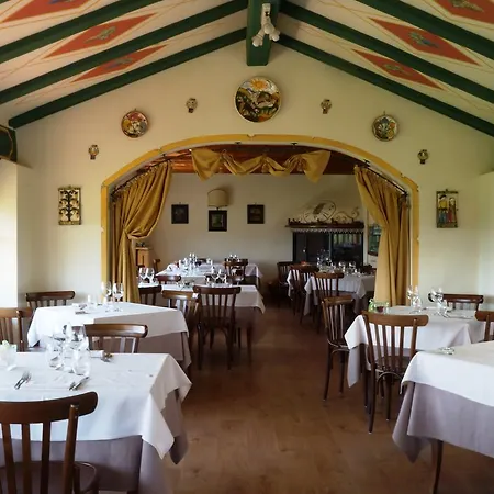 منزل ريفي Casale In Collina *