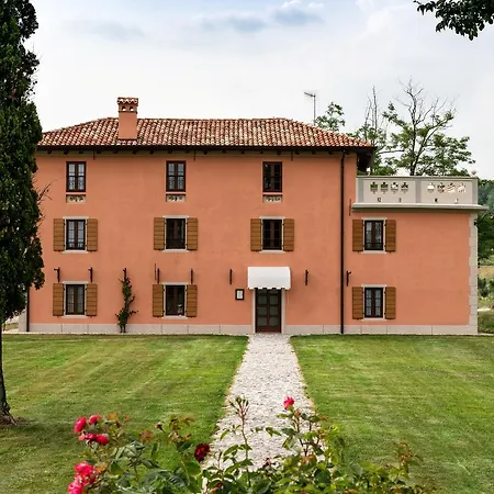 Casale In Collina Capriva del Friuli